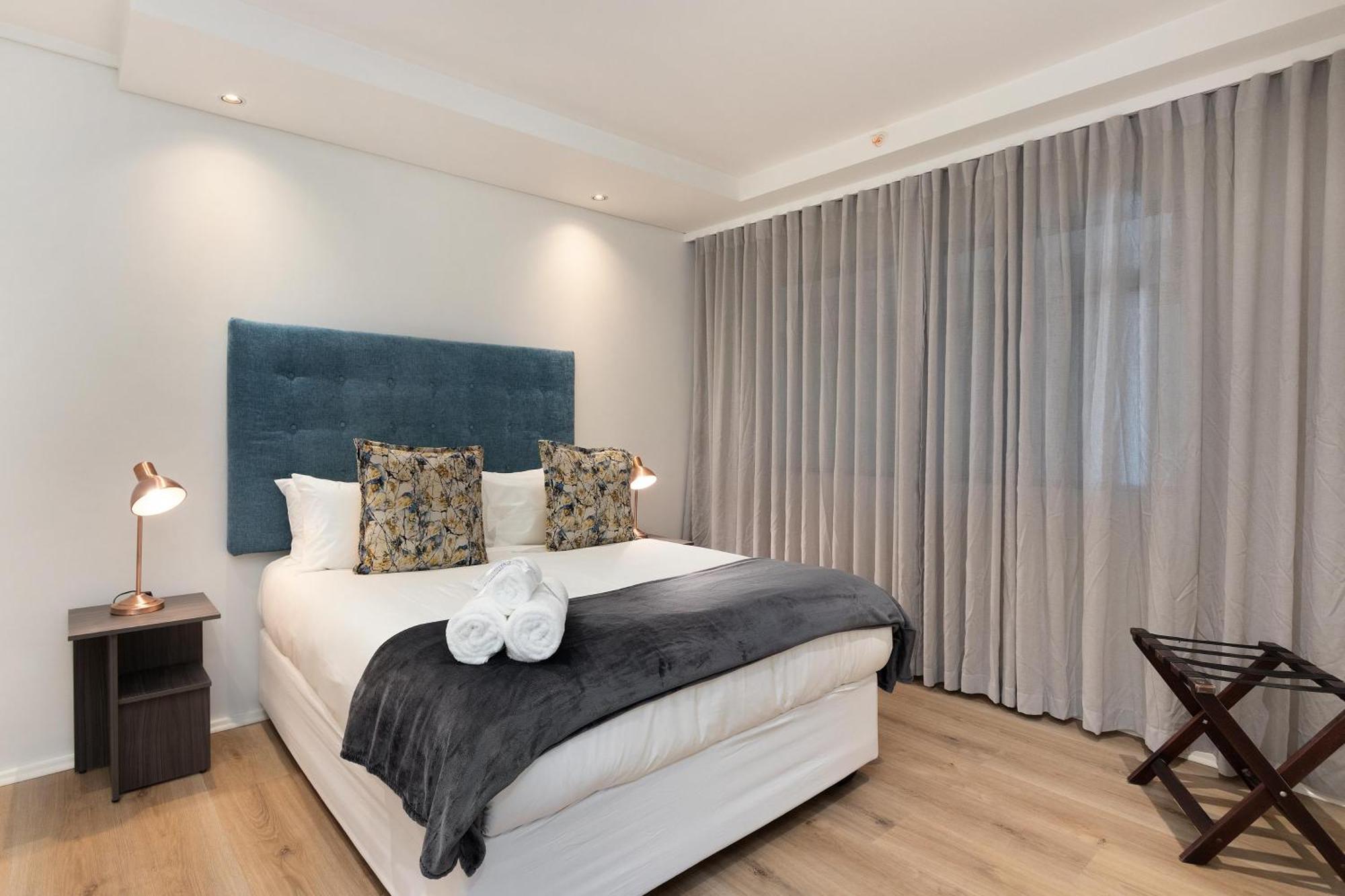 The Cosmo Luxury By Totalstay Aparthotel Cape Town